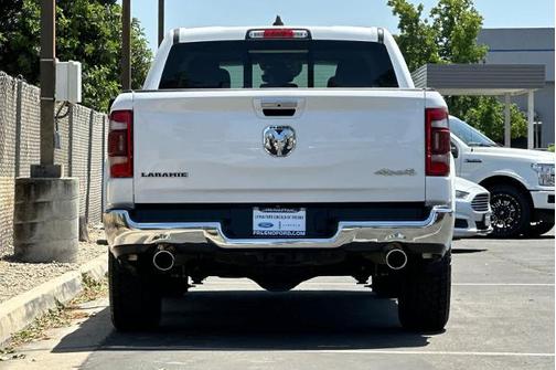 Bright White Clearcoat 2022 RAM 1500 LARAMIE