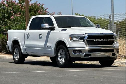 Bright White Clearcoat 2022 RAM 1500 LARAMIE