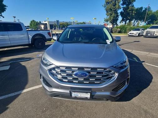 ICONIC SILVER 2022 Ford Edge TITANIUM