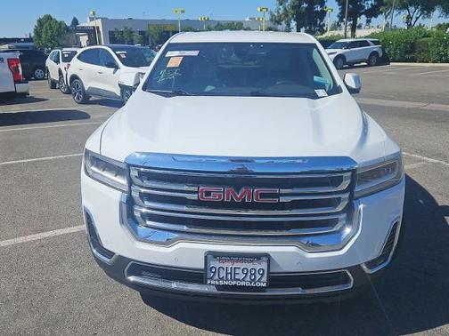 Summit White 2022 GMC Acadia SLE