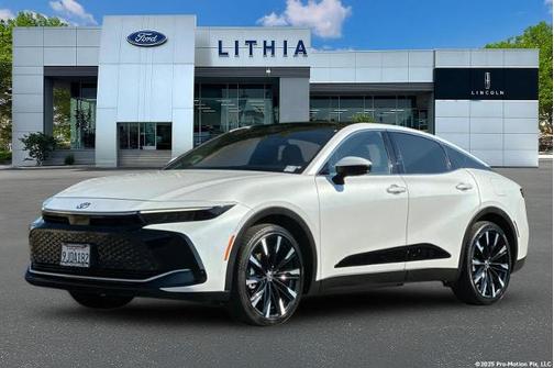 2023 Toyota Crown PLATINUM