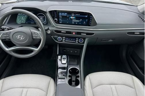 2020 Hyundai SONATA LIMITED