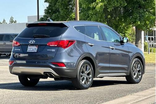 Marlin Blue 2017 Hyundai Santa Fe Sport 2.0 TURBO ULTIMATE