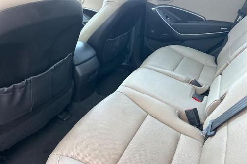 Marlin Blue 2017 Hyundai Santa Fe Sport 2.0 TURBO ULTIMATE