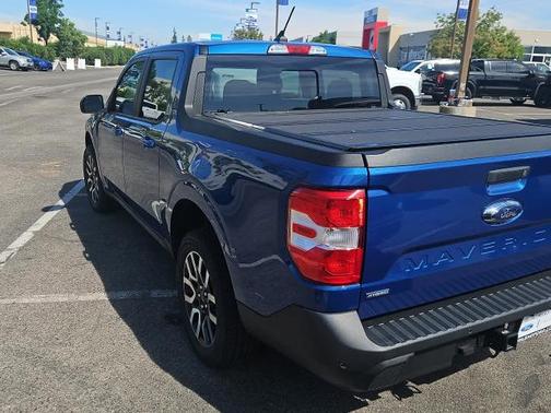 ATLAS BLUE METALLIC 2024 Ford Maverick LARIAT