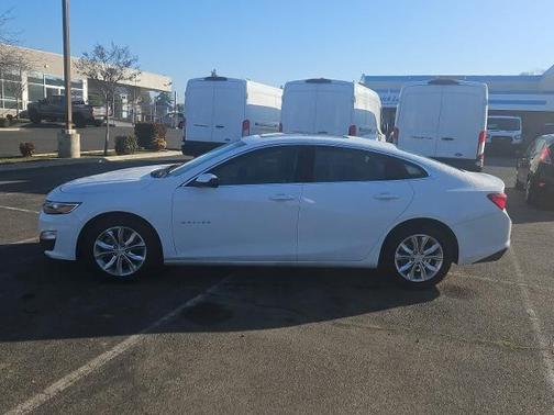 2024 Chevrolet Malibu LT W/1LT