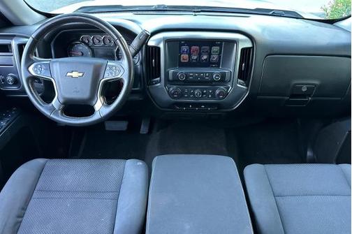 2017 Chevrolet Silverado 1500 LT W/1LT