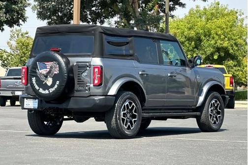 2021 Ford Bronco OUTER BANKS