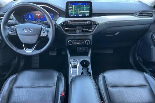 STAR WHITE METALLIC TRI-COA 2022 Ford Escape SEL