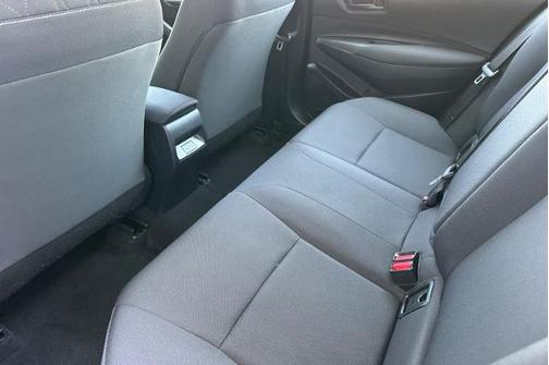 Classic Silver Metallic 2025 Toyota Corolla LE
