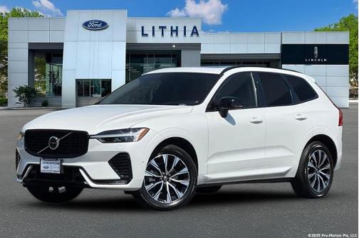 2023 Volvo XC60 B5 PLUS DARK THEME