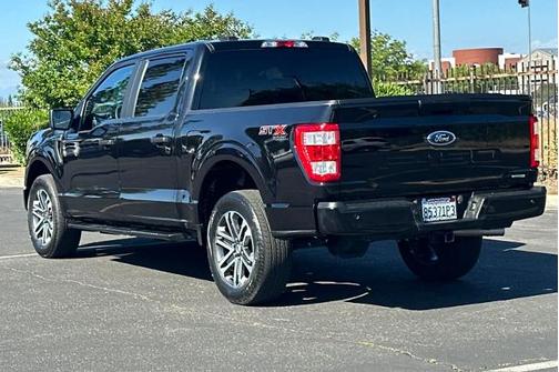 AGATE BLACK METALLIC 2023 Ford F-150 XL