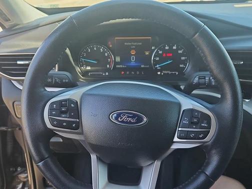 CARBONIZED GRAY METALLIC 2023 Ford Explorer XLT