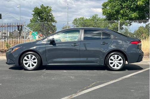 UNDERGROUND 2024 Toyota Corolla LE