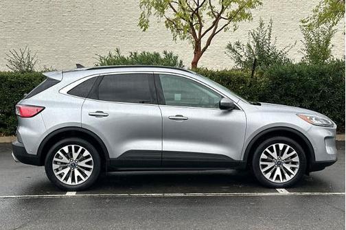 2021 Ford Escape TITANIUM