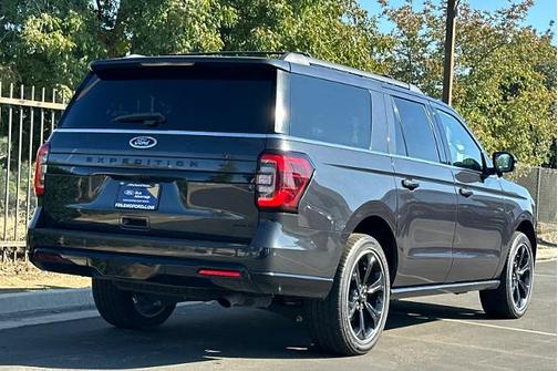 2022 Ford Expedition LIMITED