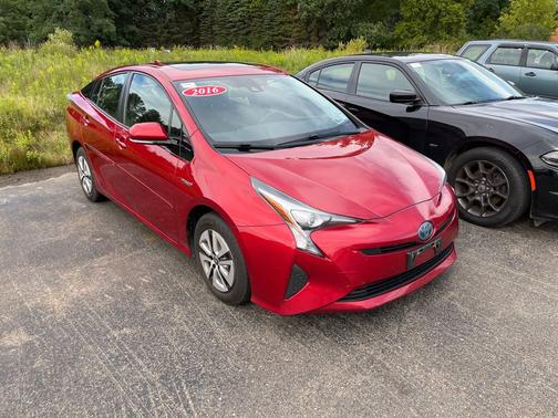 Red 2016 Toyota Prius Four