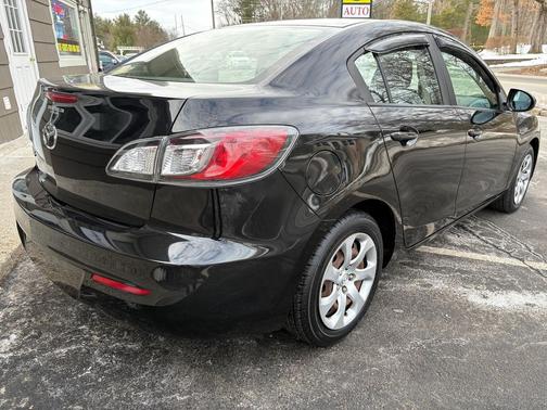 2012 Mazda Mazda3 i Sport