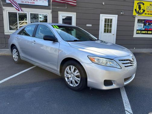 2011 Toyota Camry LE