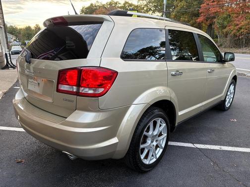 2011 Dodge Journey Crew