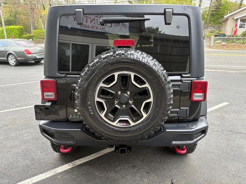 Black 2016 Jeep Wrangler Unlimited Rubicon
