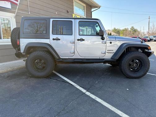 2013 Jeep Wrangler Unlimited Sport