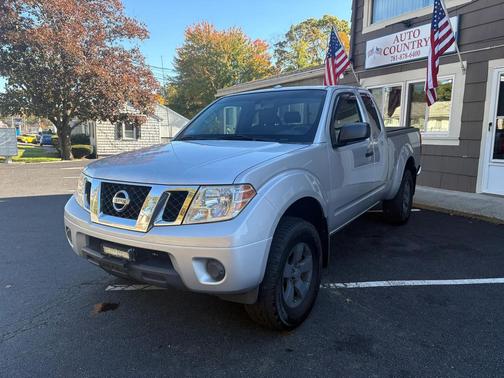 2012 Nissan Frontier SV