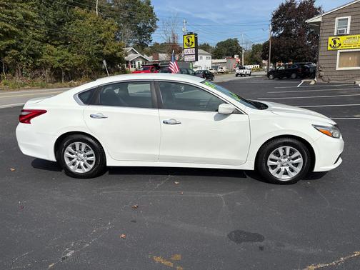 2017 Nissan Altima 2.5 SV