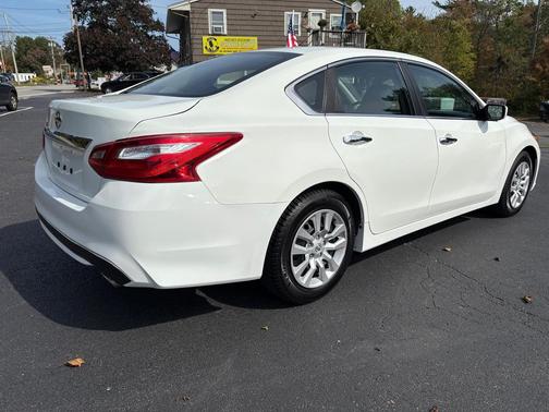 2017 Nissan Altima 2.5 SV