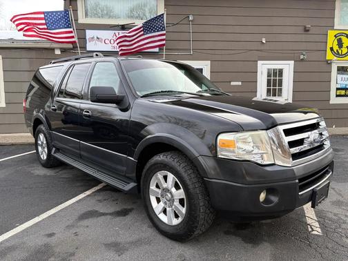 2010 Ford Expedition EL XLT