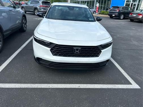 2023 Honda Accord Hybrid Base