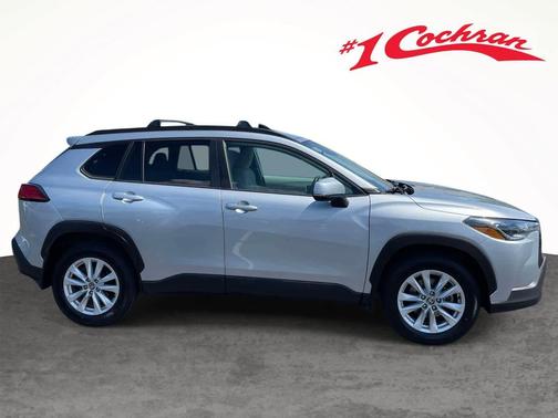 Sonic Silver 2022 Toyota Corolla Cross LE