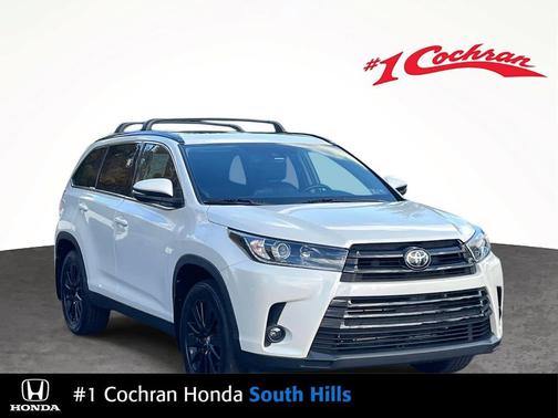 2019 Toyota Highlander SE