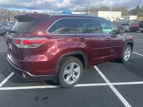 2016 Toyota Highlander Limited