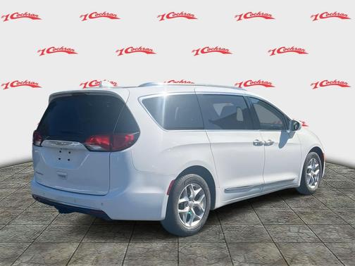 2020 Chrysler Pacifica Touring-L Plus
