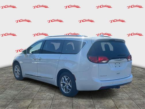 2020 Chrysler Pacifica Touring-L Plus