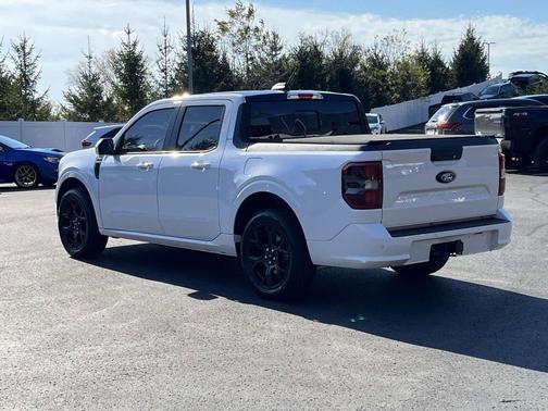 2025 Ford Maverick Lobo