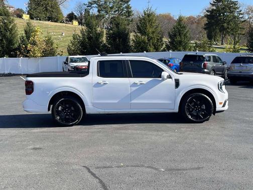 2025 Ford Maverick Lobo