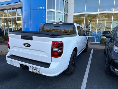 2025 Ford Maverick Lobo