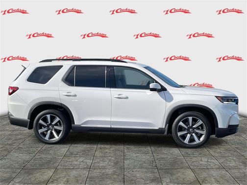 2025 Honda Pilot AWD TRG