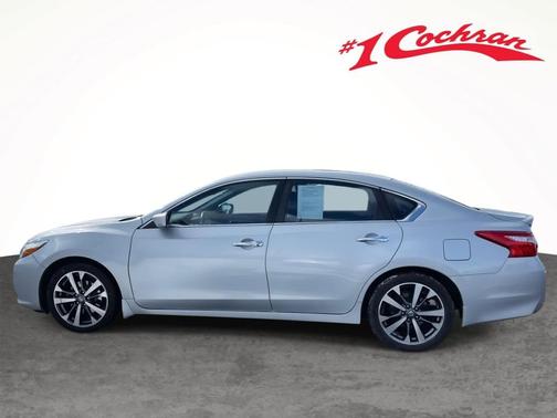 2016 Nissan Altima 2.5 SR