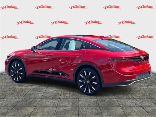 2024 Toyota Crown Platinum