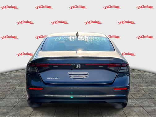 2025 Honda Accord LX 1.5T