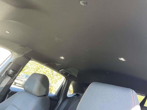 Platinum White Pearl 2027 Honda HR-V Sport AWD