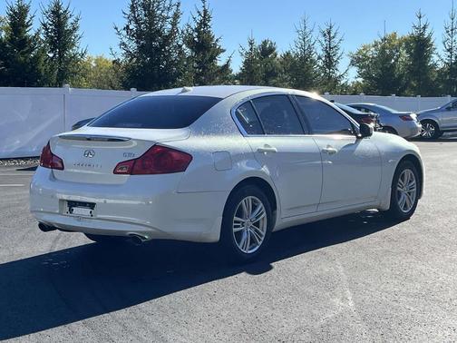 2012 INFINITI G37x Base