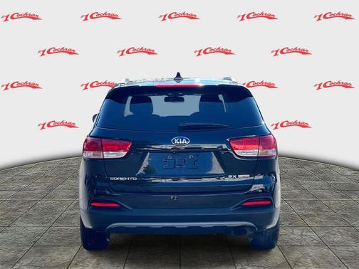 2016 Kia Sorento EX