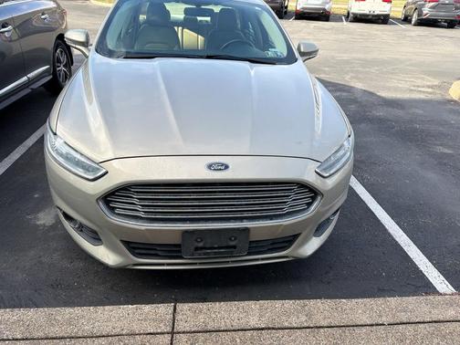 2015 Ford Fusion SE
