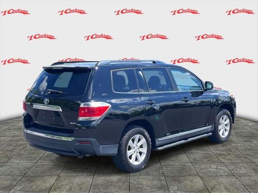 2013 Toyota Highlander SE