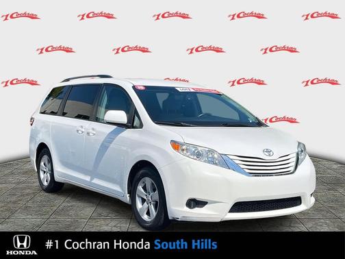 2015 Toyota Sienna LE