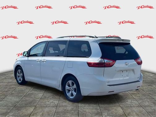 2015 Toyota Sienna LE